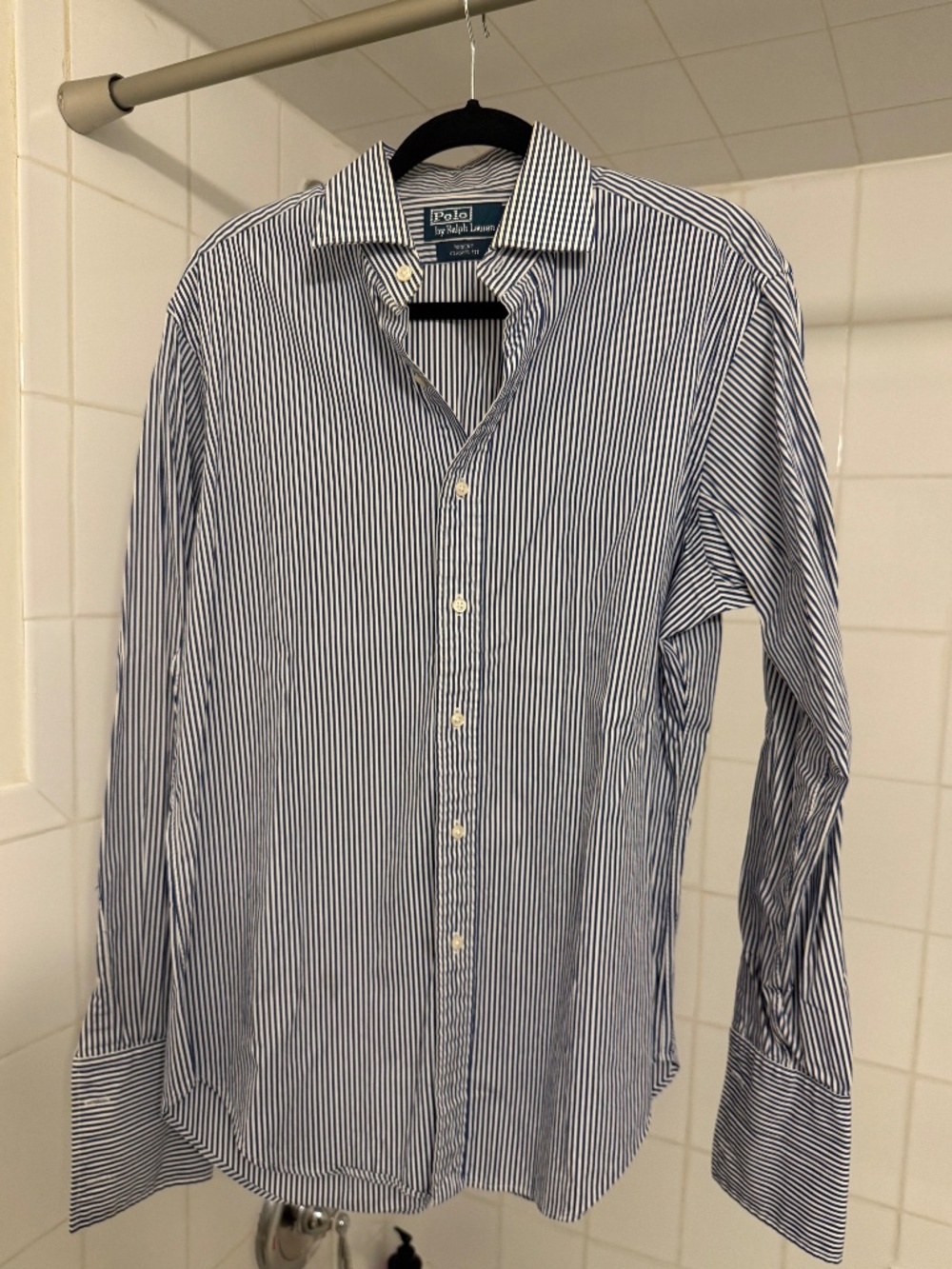 Ralph Lauren Blue and White Striped Button Down Men Shirt Size 16, 34/35